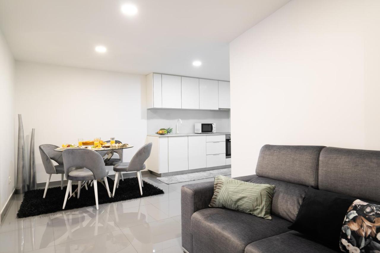 Host Wise - Spacious Noble Apartaments Ace Location Porto Eksteriør bilde