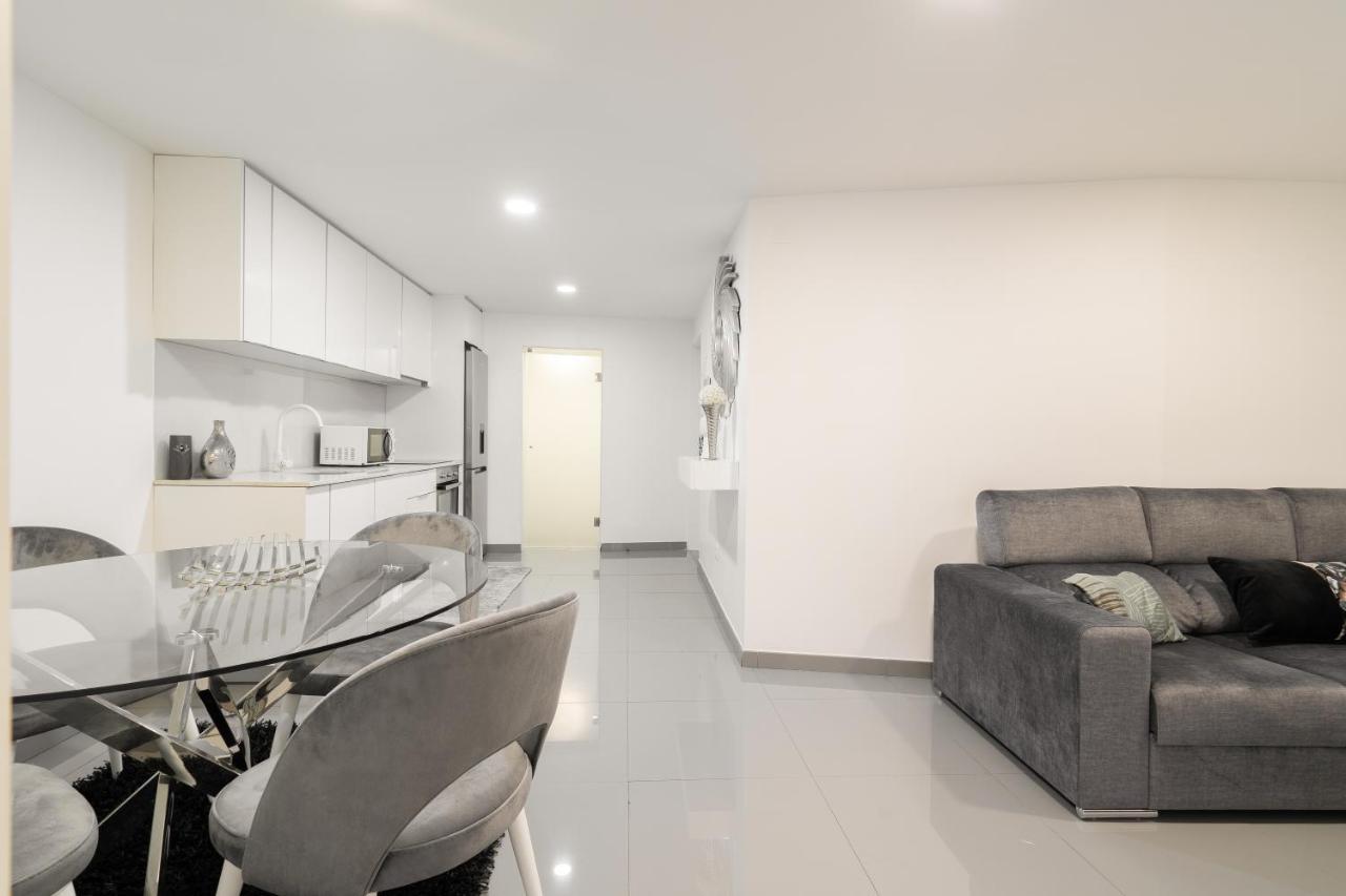 Host Wise - Spacious Noble Apartaments Ace Location Porto Eksteriør bilde